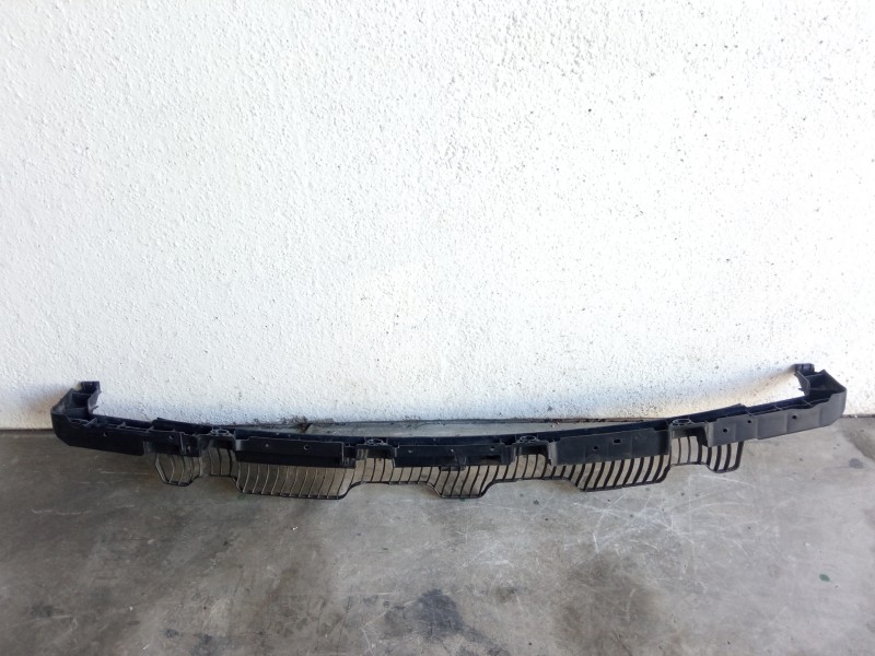 Recambio de moldura para volkswagen golf vii lim. gte referencia OEM IAM 5Q6807863  