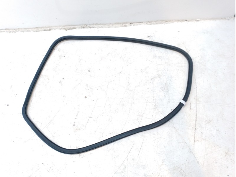 Recambio de gomas contorno puerta para cupra formentor tsi cupra referencia OEM IAM 5FF8673679B9  