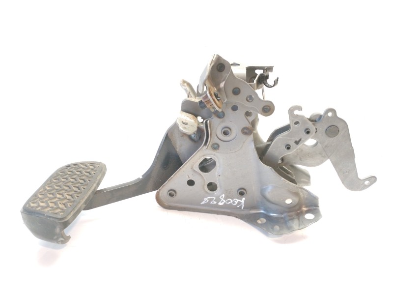 Recambio de pedal freno para toyota rav 4 executive hybrid referencia OEM IAM 4711042300  