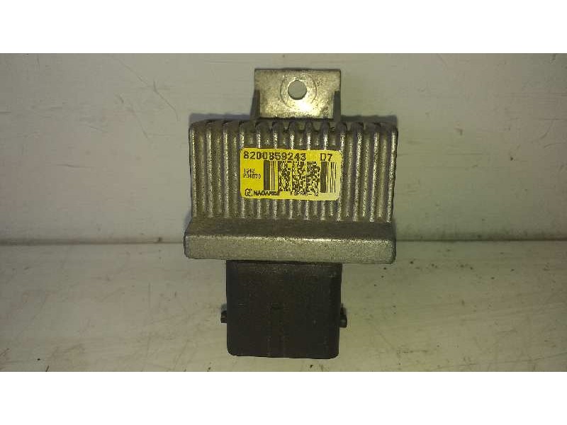 Recambio de caja precalentamiento para renault megane iii berlina 5 p expression referencia OEM IAM 8200859243  