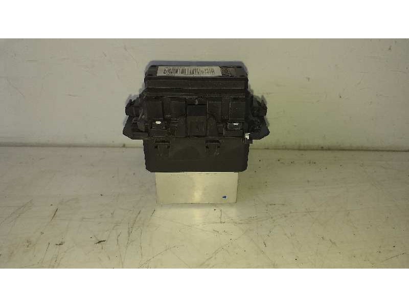 Recambio de resistencia calefaccion para renault megane iii coupe expression referencia OEM IAM T1017845RB 245R223NFC 