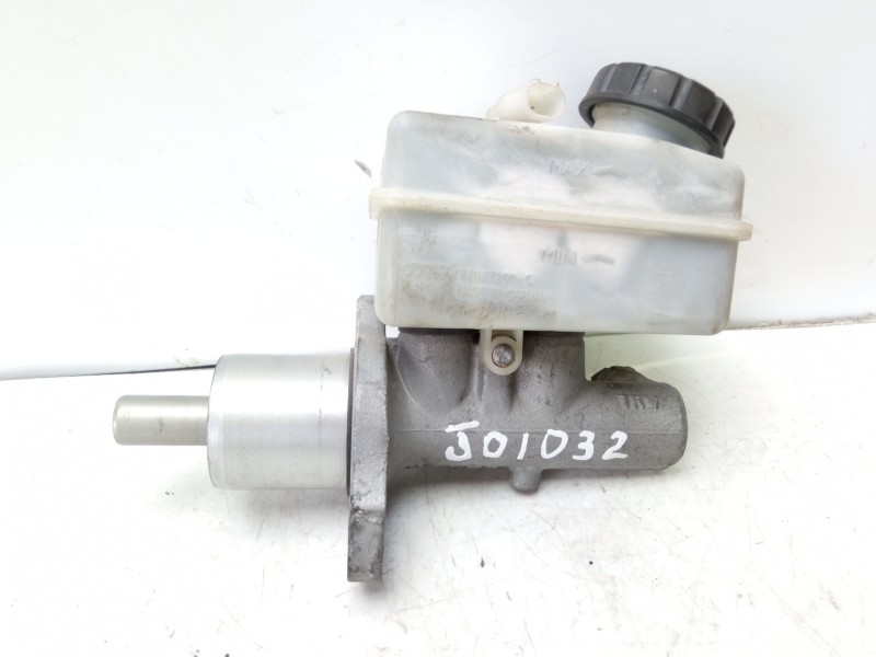 Recambio de bomba freno para mercedes-benz clase b (w245) 200 cdi (245.208) referencia OEM IAM A1694300202  