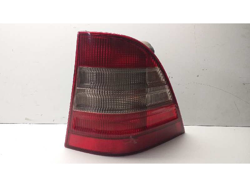 Recambio de piloto trasero derecho para mercedes-benz clase m (w163) 320 (163.154) referencia OEM IAM A1638200077  