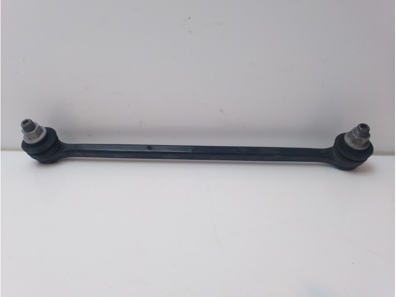 Recambio de tirante delantero izquierdo para toyota yaris referencia OEM IAM 68610K0010  