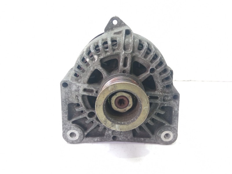 Recambio de alternador para renault megane ii berlina 3p confort dynamique referencia OEM IAM 8200290215 TG11C022 