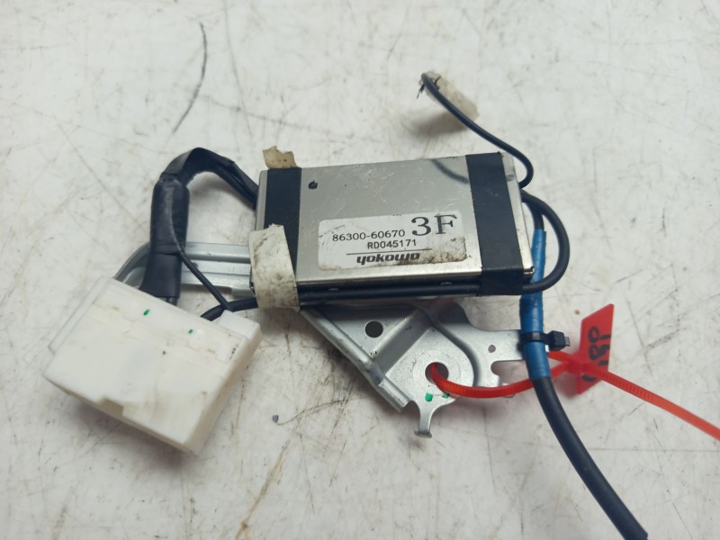 Recambio de modulo electronico para toyota land cruiser (j15) referencia OEM IAM 8630060670  