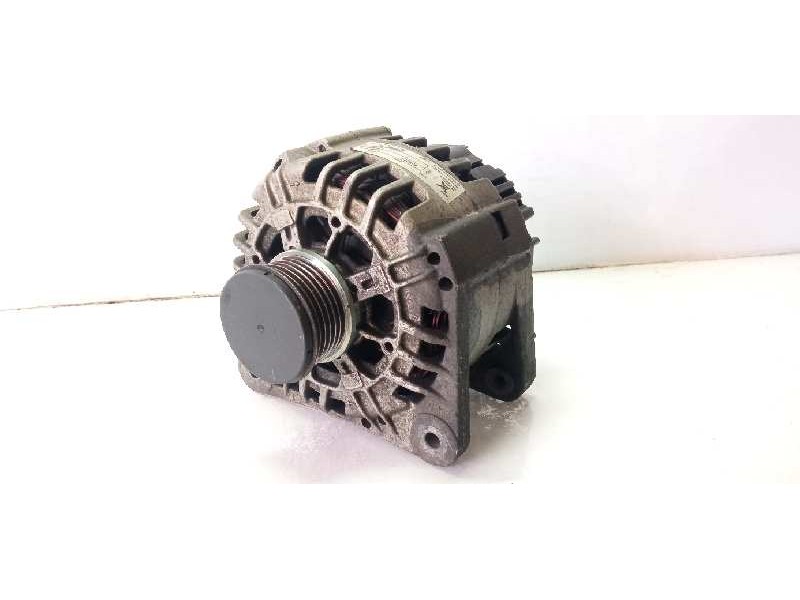 Recambio de alternador para volvo s40 berlina 1.9 diesel cat referencia OEM IAM 437351 S542523R 