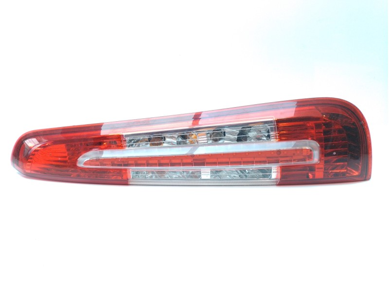 Recambio de piloto trasero derecho para ford c-max (cb3) ghia referencia OEM IAM 1543051  