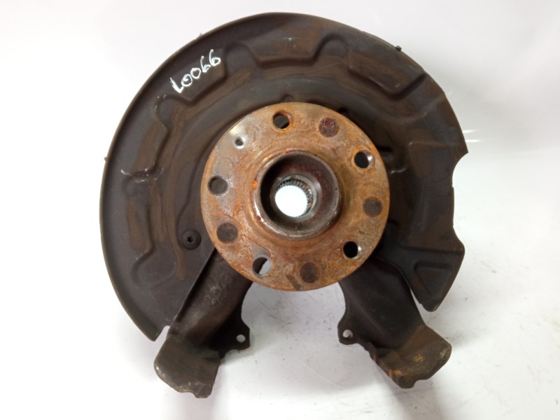 Recambio de mangueta delantera izquierda para seat leon sc (5f5) referencia OEM IAM 5Q0615311D  