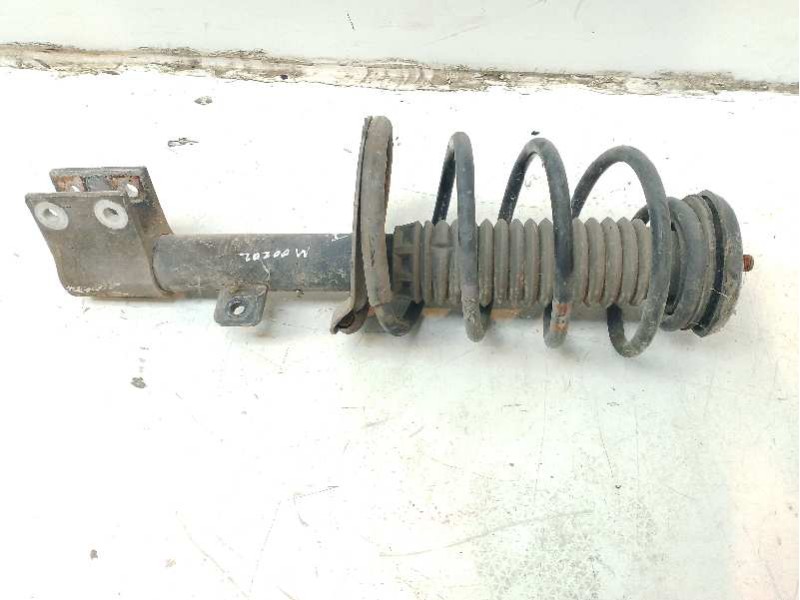 Recambio de amortiguador delantero izquierdo para citroën c4 berlina collection referencia OEM IAM 5202WL  