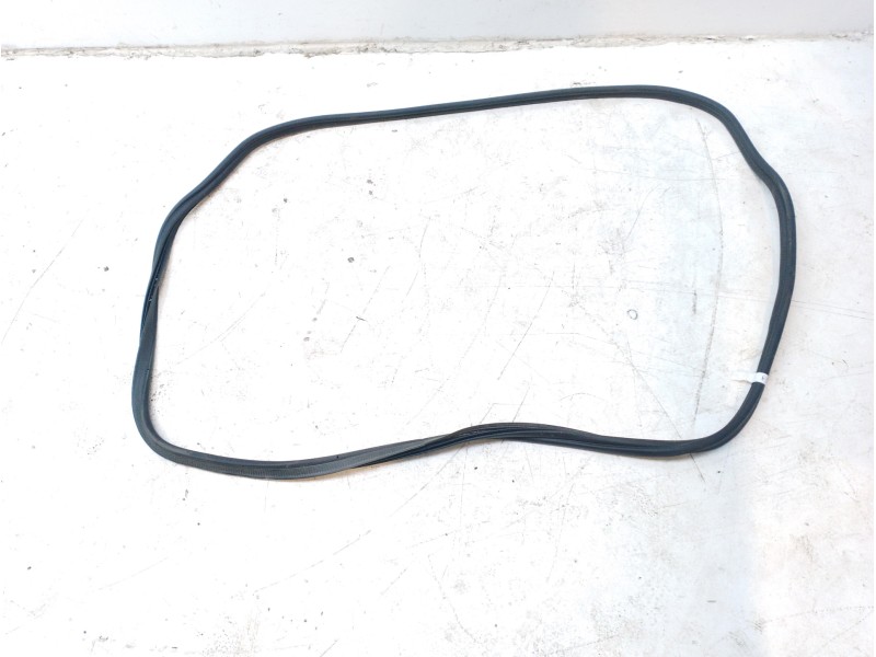 Recambio de gomas contorno puerta para cupra formentor tsi cupra referencia OEM IAM 5FF827705C9B9  