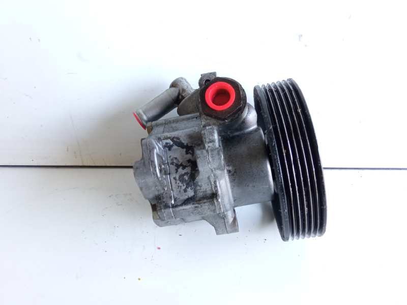 Recambio de bomba direccion para peugeot 405 berlina summertime referencia OEM IAM 9614103580  