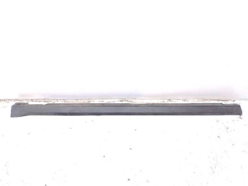 Recambio de faldon lateral para kia sorento 2.5 crdi executive (a) referencia OEM IAM 87753C5000  