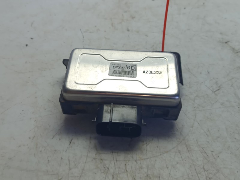 Recambio de modulo electronico para toyota land cruiser (j15) referencia OEM IAM G92C030020  