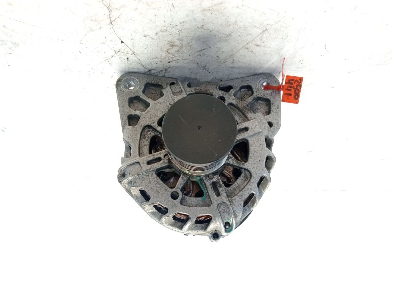 Recambio de alternador para renault clio v (b7_) 1.0 tce 100 (b7mt) referencia OEM IAM 231007049R  
