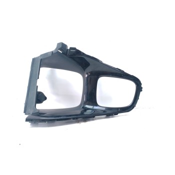 MOLDURA 588100D261C2 58833K0131 