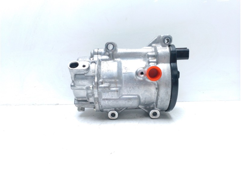 Recambio de compresor aire acondicionado para toyota yaris 1.5 16v cat referencia OEM IAM 88370K0010 0424000741 