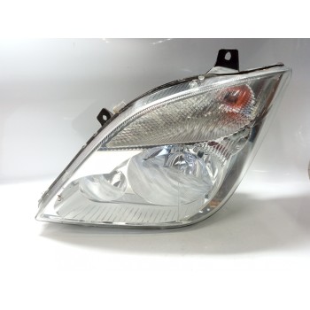 FARO IZQUIERDO A9068200361 