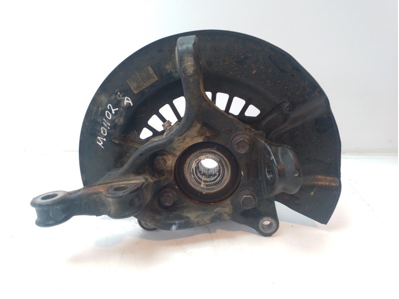 Recambio de mangueta delantera derecha para toyota rav4 referencia OEM IAM 4321133130  