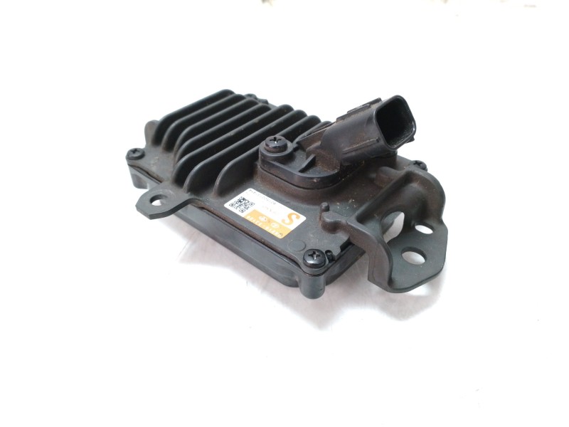 Recambio de modulo electronico para toyota rav4 referencia OEM IAM 8821033120 2301008015 