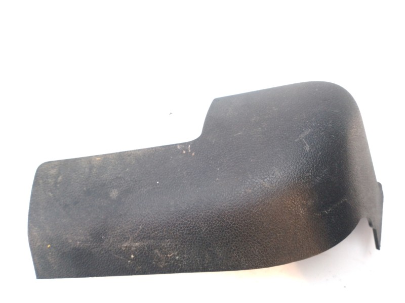 Recambio de molduras traseras para peugeot partner kombi 1.6 blue-hdi fap referencia OEM IAM 7473PZ  