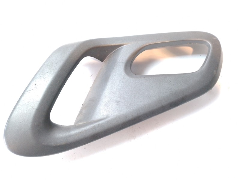 Recambio de moldura para peugeot partner kombi 1.6 blue-hdi fap referencia OEM IAM 96833067ES  