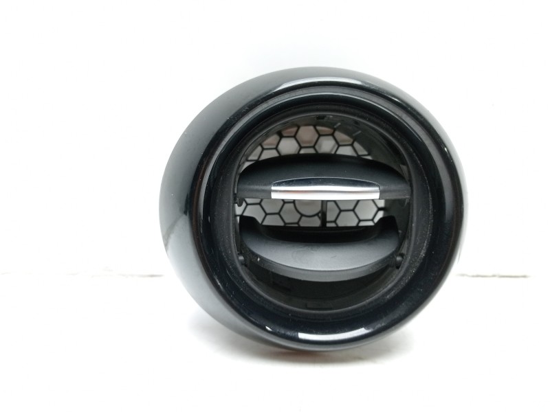 Recambio de rejilla aireadora para renault clio iv 0.9 referencia OEM IAM 08239006  