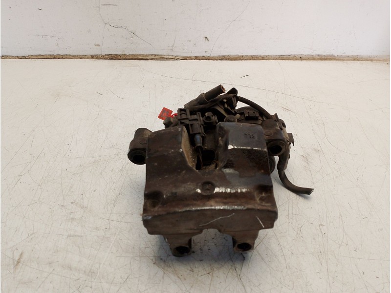 Recambio de pinza freno trasera izquierda para mercedes-benz clase glc (w253) 2.1 cdi cat referencia OEM IAM A2534230181  
