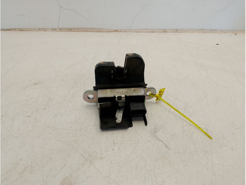 Recambio de cerradura maletero / porton para seat leon (5f1) referencia OEM IAM 5F4827505D  