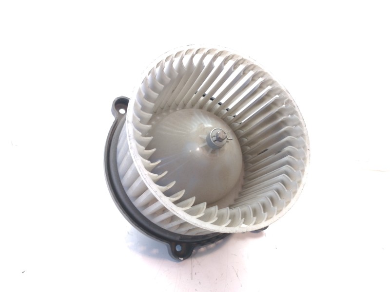 Recambio de motor calefaccion para kia shuma ii 1.6 ls 4 berlina referencia OEM IAM 0K2A161B10  