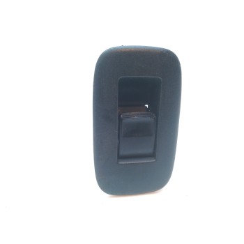 MANDO ELEVALUNAS TRASERO DERECHO 848100D030 