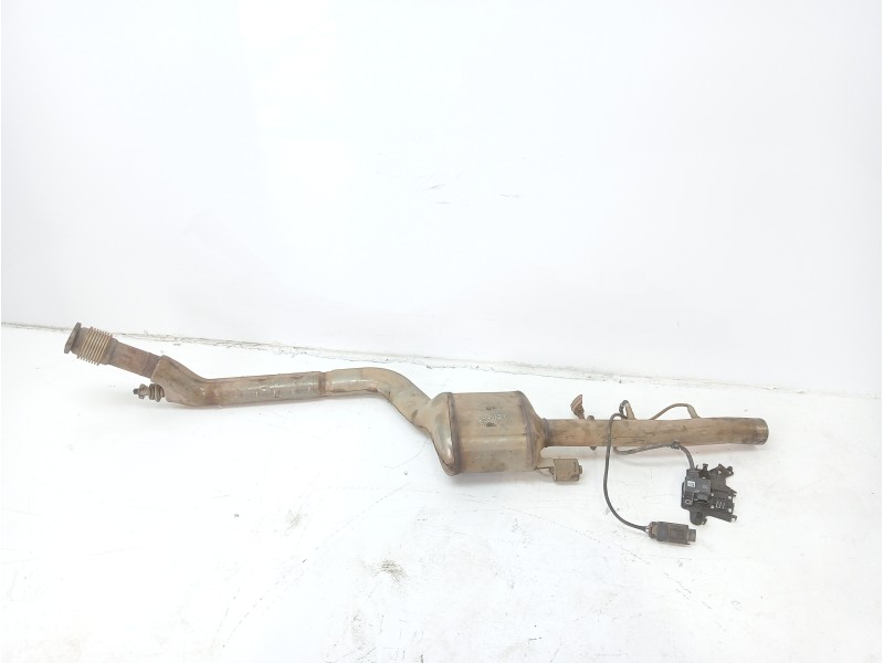 Recambio de tubo escape delantero para land rover range rover velar velar referencia OEM IAM LR121821  