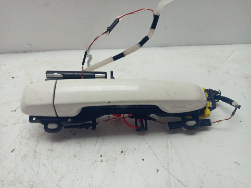 Recambio de maneta exterior delantera derecha para toyota land cruiser (j15) referencia OEM IAM 6929312030  