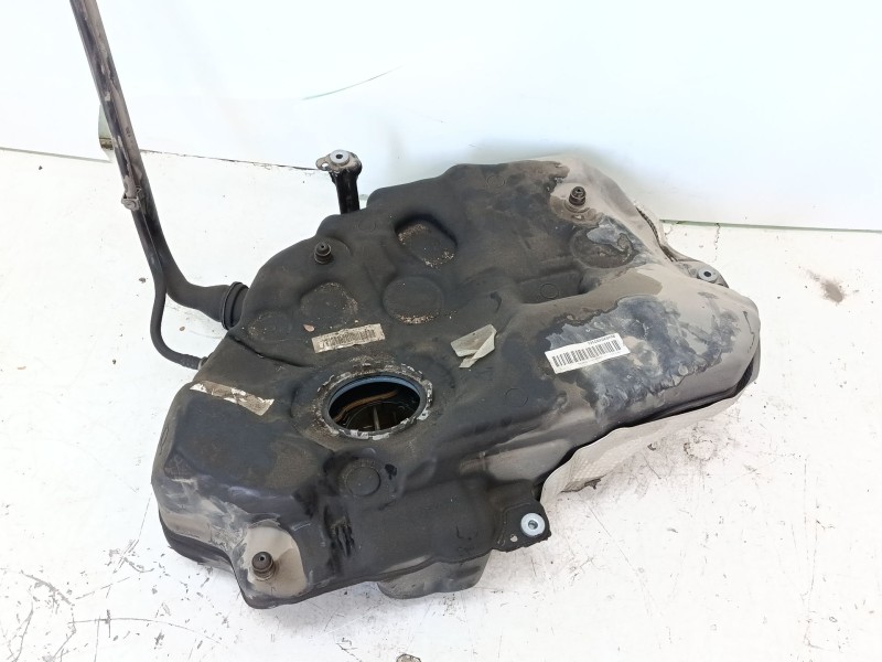 Recambio de deposito combustible para audi a4 b9 avant (8w5, 8wd) 35 tdi mild hybrid referencia OEM IAM 8W0201060CK  