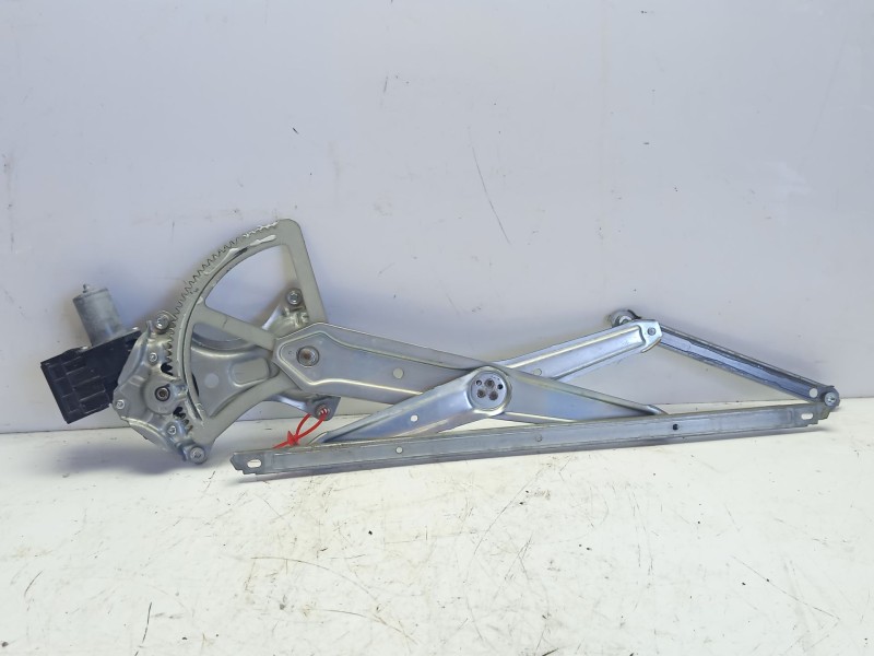 Recambio de elevalunas delantero izquierdo para toyota land cruiser (j15) referencia OEM IAM 8571060310  