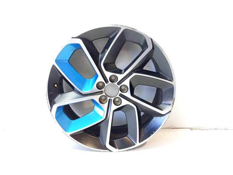 Recambio de llanta para lynk & co 01 phev referencia OEM IAM 8890173164 / 8889658786 8889684976 / 8891301569 