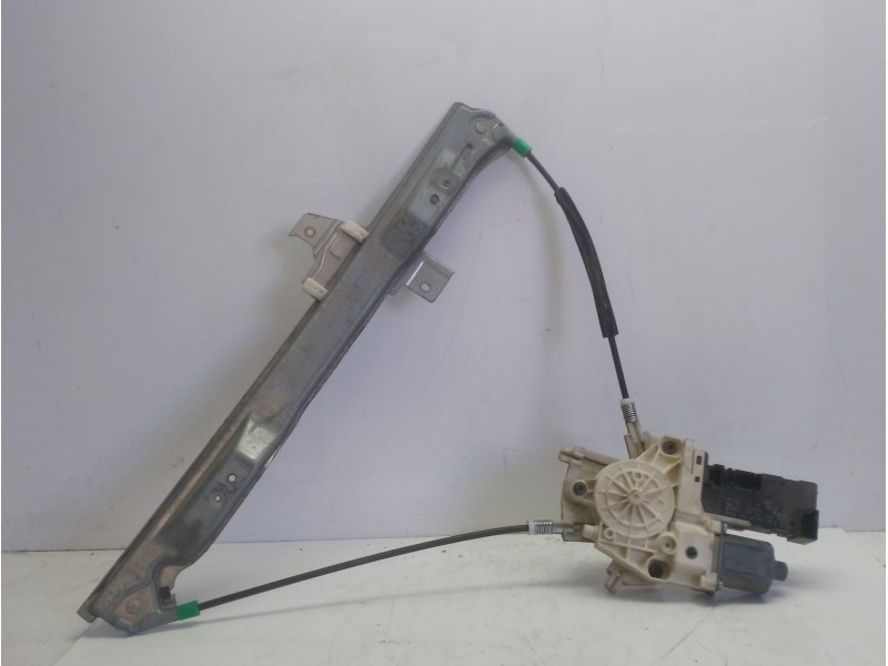 Recambio de elevalunas delantero derecho para peugeot 407 1.6 hdi fap cat (9hz / dv6ted4) referencia OEM IAM 9300L6 1137328127 