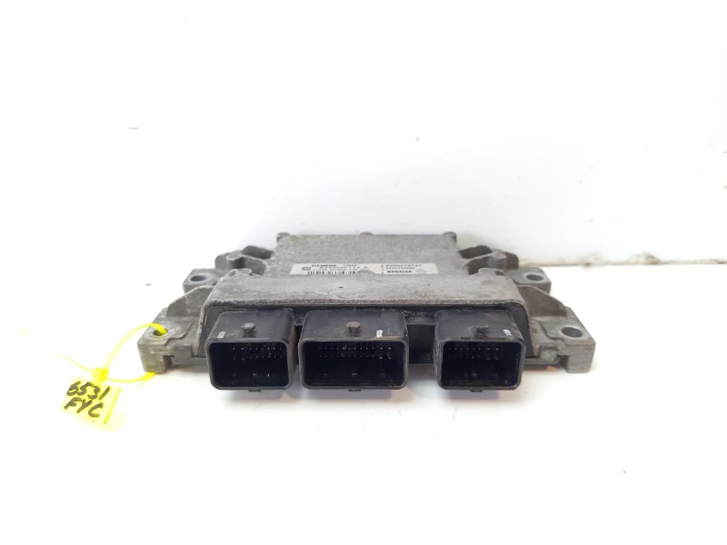 Recambio de centralita motor uce para renault twingo 1.2 referencia OEM IAM 8200774747  
