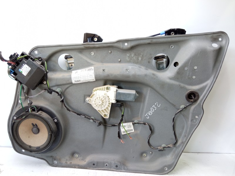 Recambio de elevalunas delantero derecho para mercedes-benz clase b (w245) 200 cdi (245.208) referencia OEM IAM A1697203279 A169