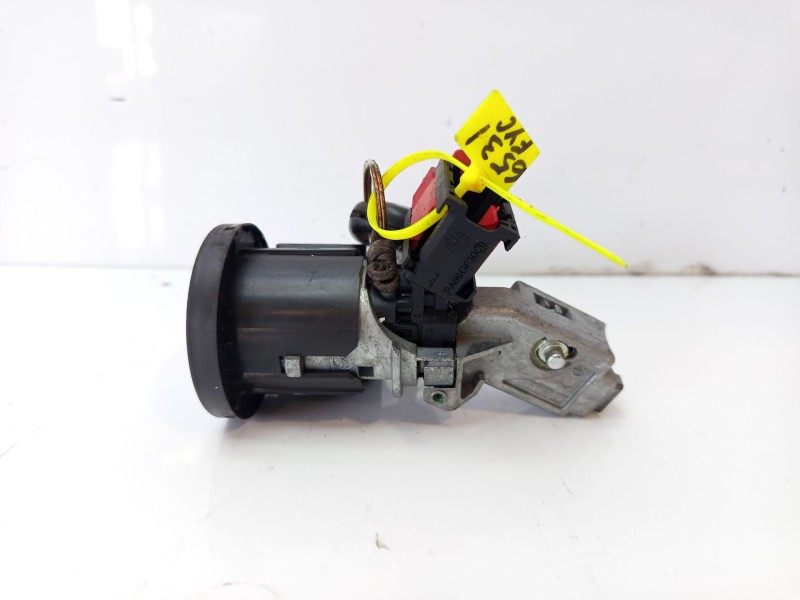 Recambio de conmutador de arranque para renault twingo 1.2 referencia OEM IAM 8200405701  