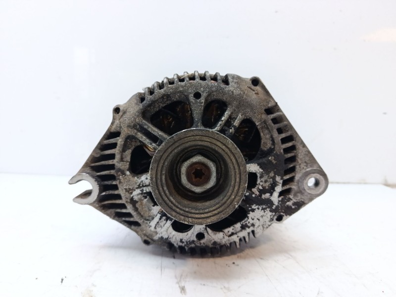 Recambio de alternador para peugeot boxer furgoneta (230l) 2.5 tdi referencia OEM IAM 5705HN  