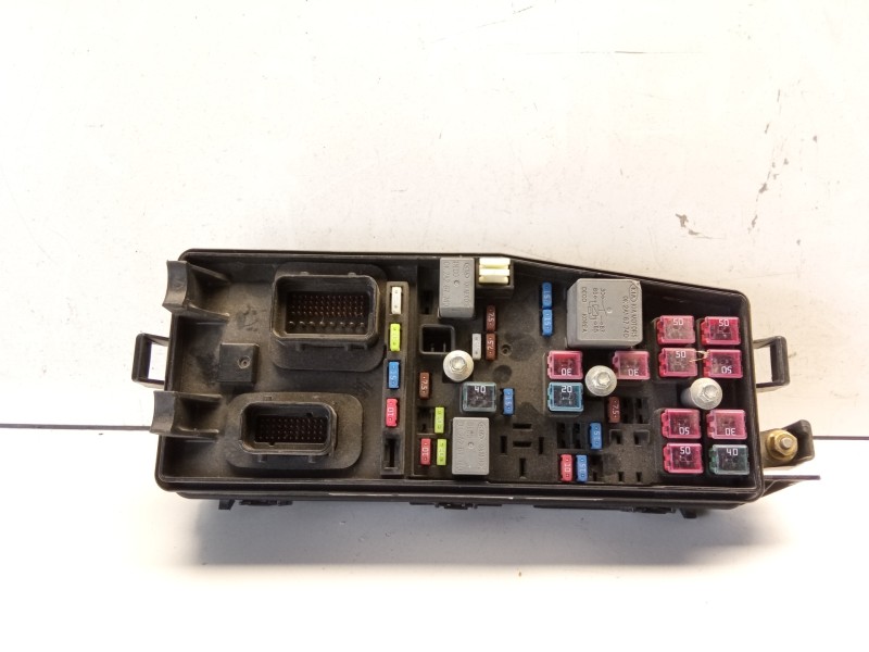 Recambio de caja reles / fusibles para kia carnival 2.9 crdi cat referencia OEM IAM 919504D070  