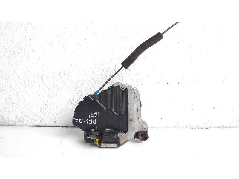 Recambio de cerradura puerta delantera izquierda para lexus is200 (ds2/is2) 220d referencia OEM IAM 6904053100  