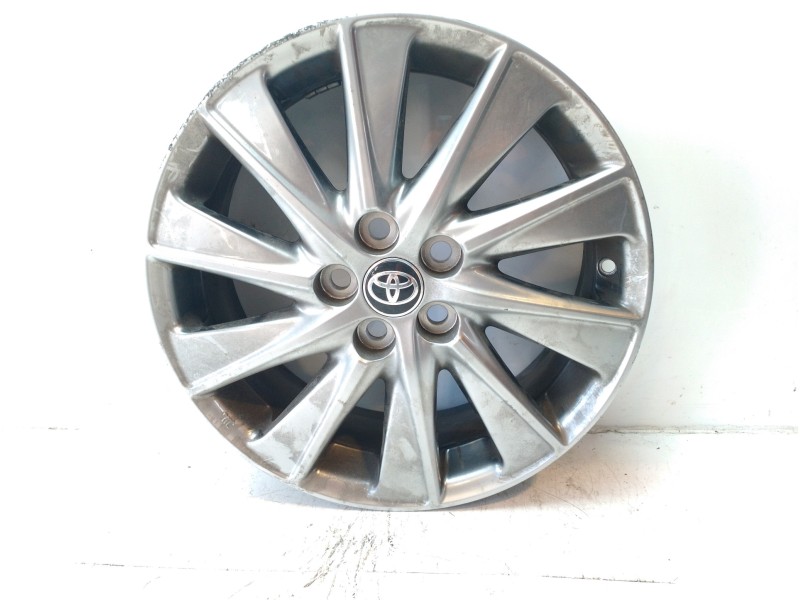 Recambio de llanta para toyota yaris referencia OEM IAM 42611YP500  