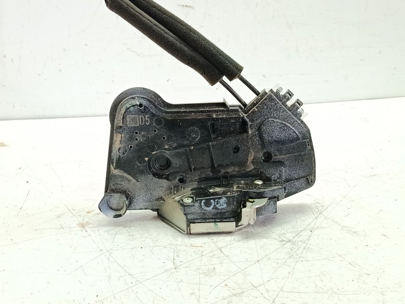Recambio de cerradura puerta delantera derecha para toyota c-hr referencia OEM IAM 6903002511  