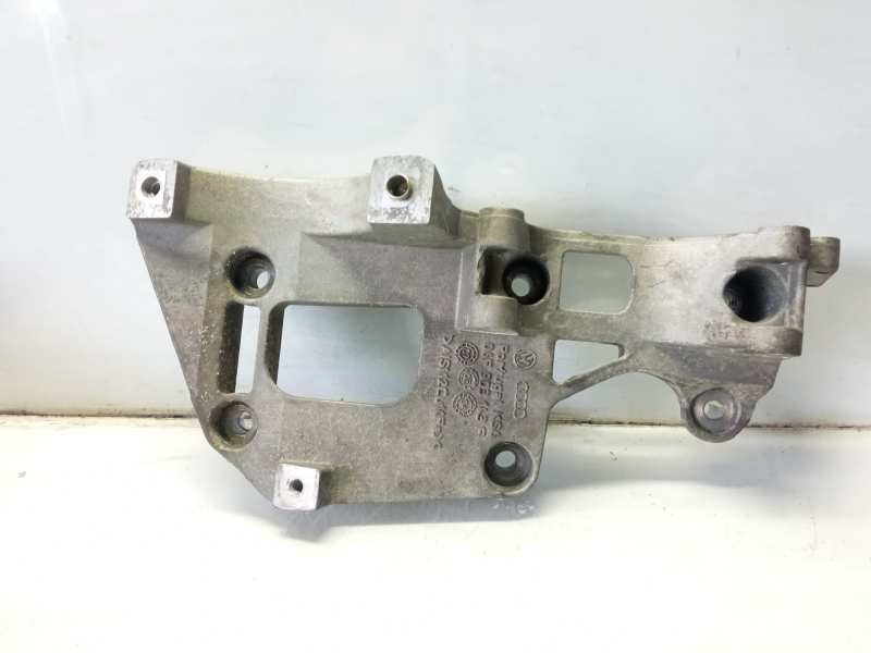 Recambio de soporte alternador para volkswagen golf v berlina (1k1) sportline referencia OEM IAM 06F903143F  