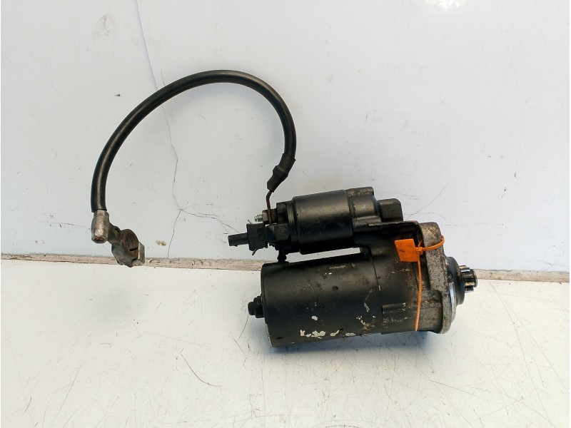 Recambio de motor arranque para volkswagen golf iv (1j1) 1.6 referencia OEM IAM 20911023F  