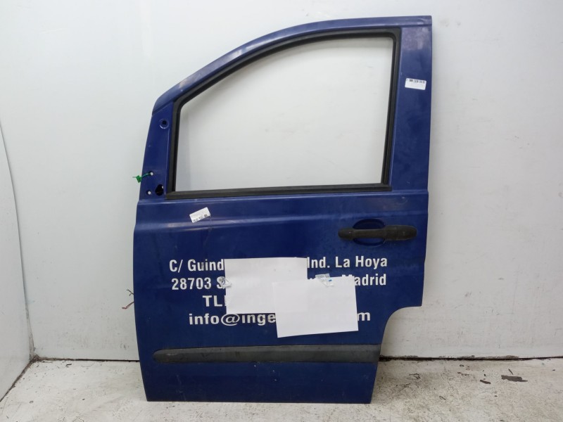 Recambio de puerta delantera izquierda para mercedes-benz vito mixto 06.2003 referencia OEM IAM A6397201005  