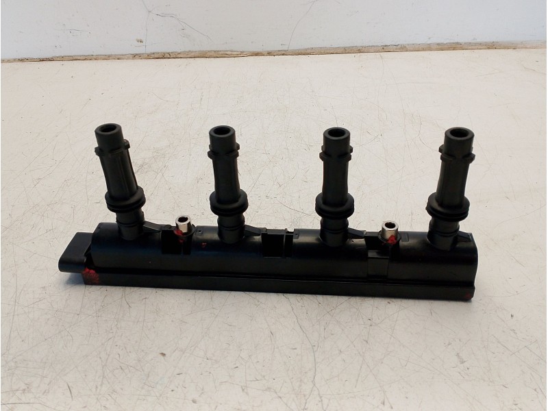 Recambio de bobina encendido para opel meriva 1.6 16v referencia OEM IAM 95528319  