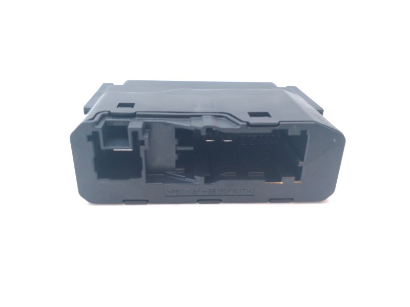 Recambio de modulo electronico para toyota yaris active referencia OEM IAM 82644K0100  
